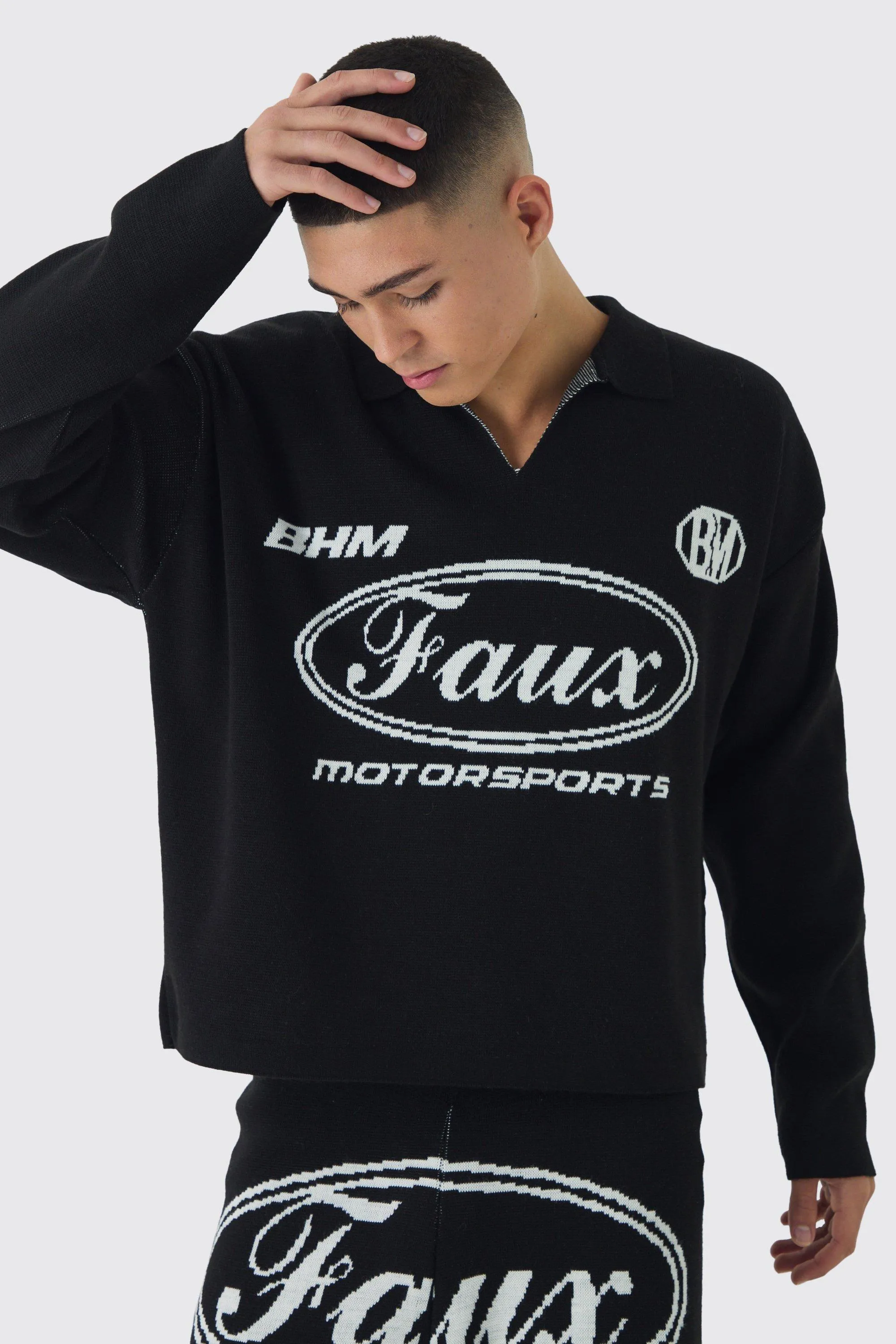 Kastiger Bhm Moto-Strickpullover mit V-Ausschnitt