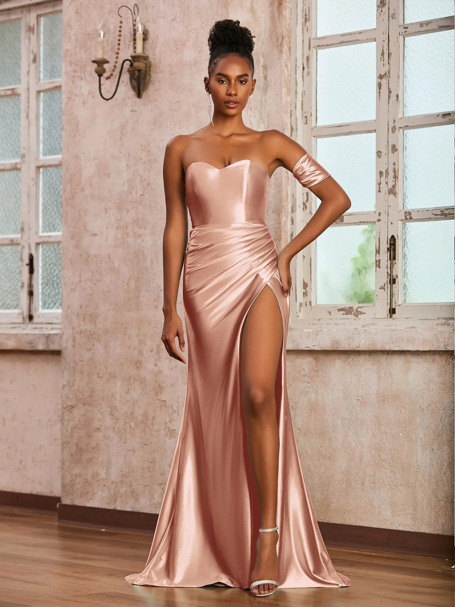 Sweetheart Bustier Lange Robe Mit Sweep Train Staubige Rosa